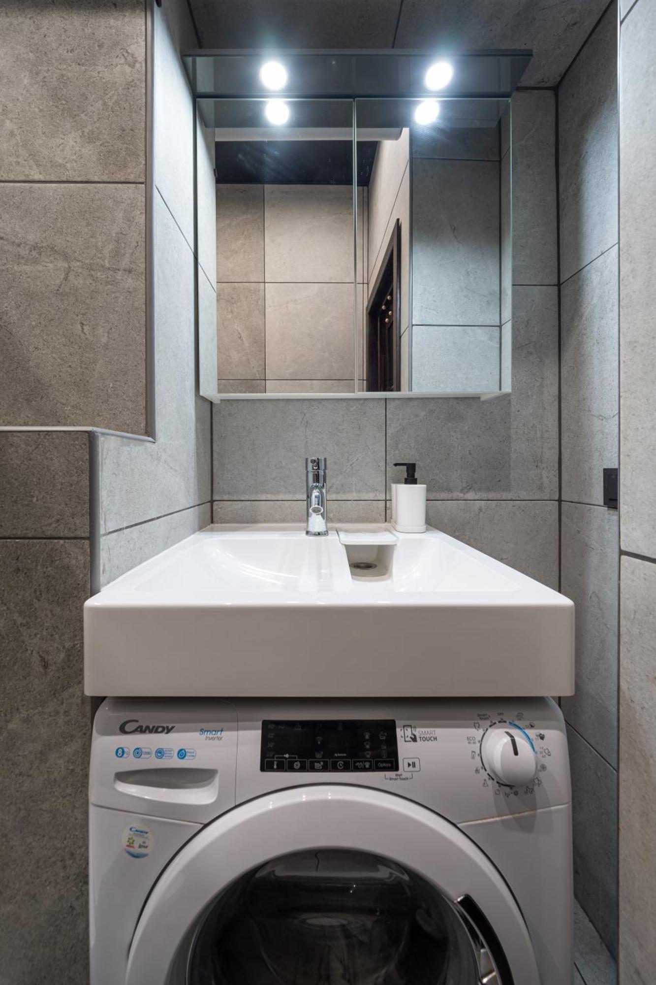 ריגה Lienes Iela Gem 1Br Apartment With Fireplace In Historic Unesco Center מראה חיצוני תמונה