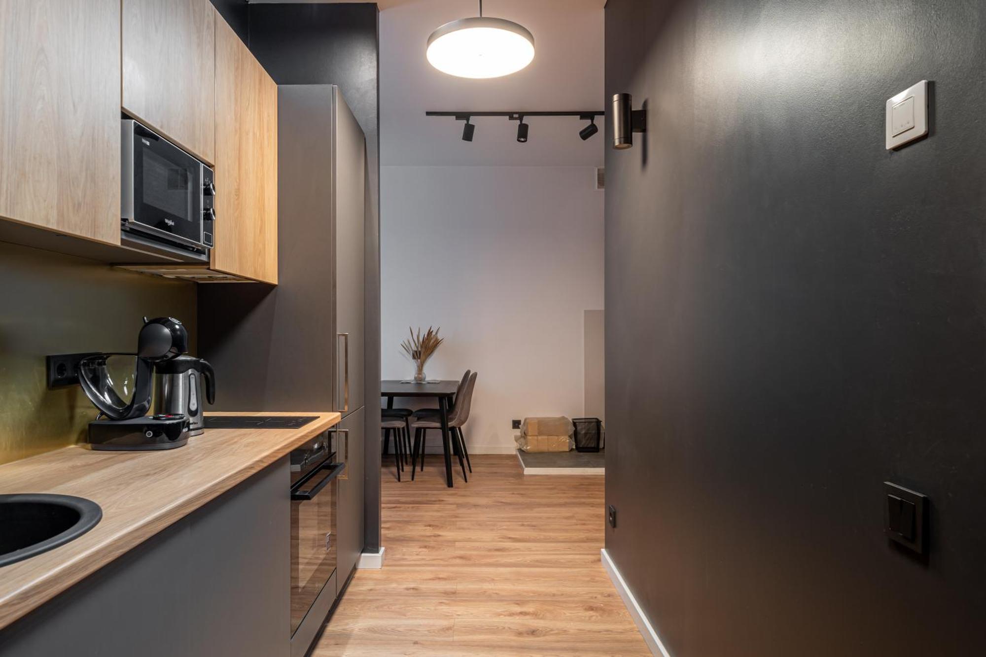 ריגה Lienes Iela Gem 1Br Apartment With Fireplace In Historic Unesco Center מראה חיצוני תמונה