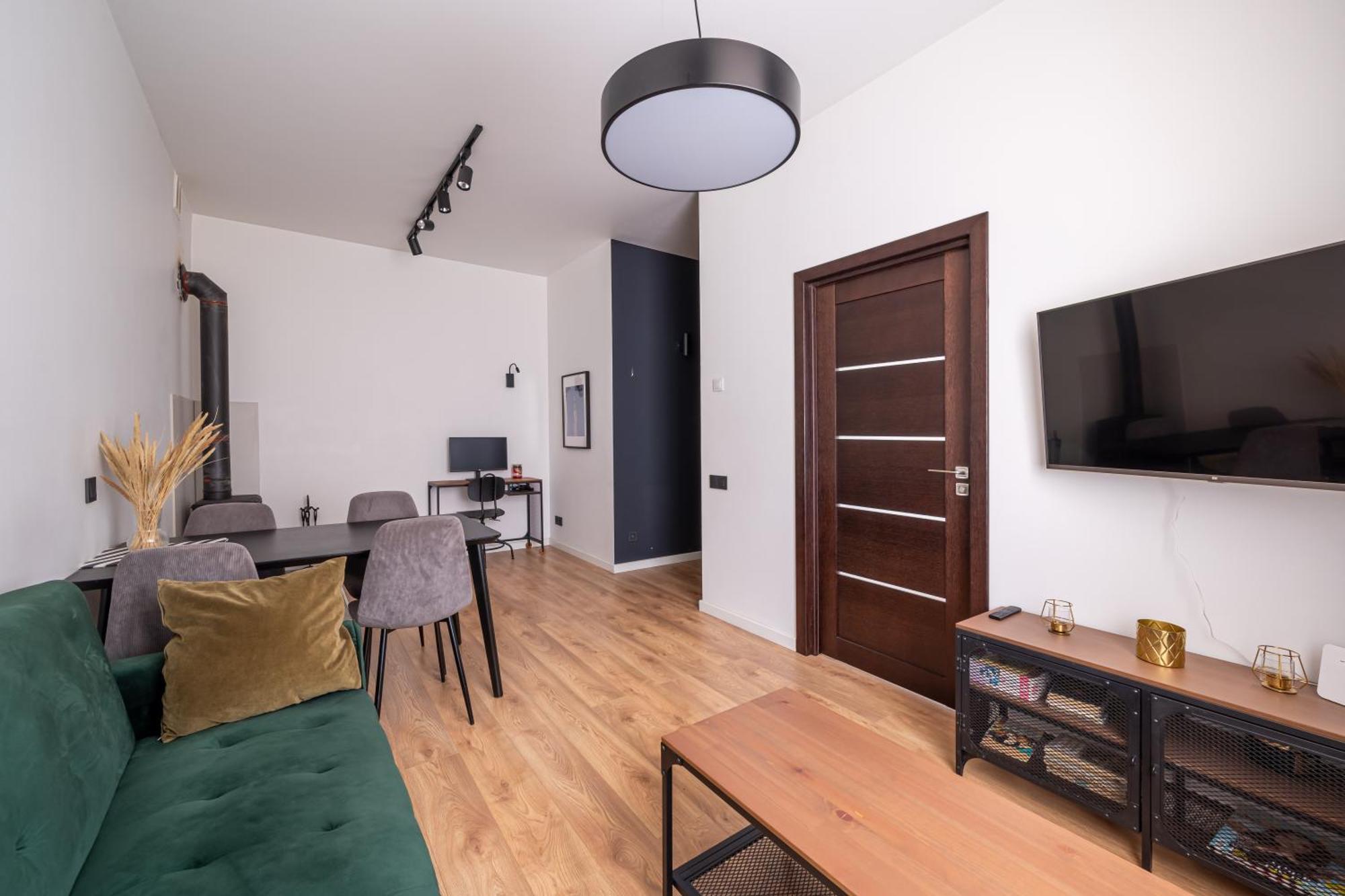 ריגה Lienes Iela Gem 1Br Apartment With Fireplace In Historic Unesco Center מראה חיצוני תמונה