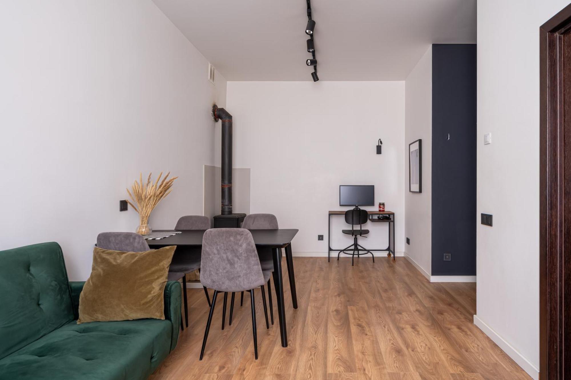 ריגה Lienes Iela Gem 1Br Apartment With Fireplace In Historic Unesco Center מראה חיצוני תמונה